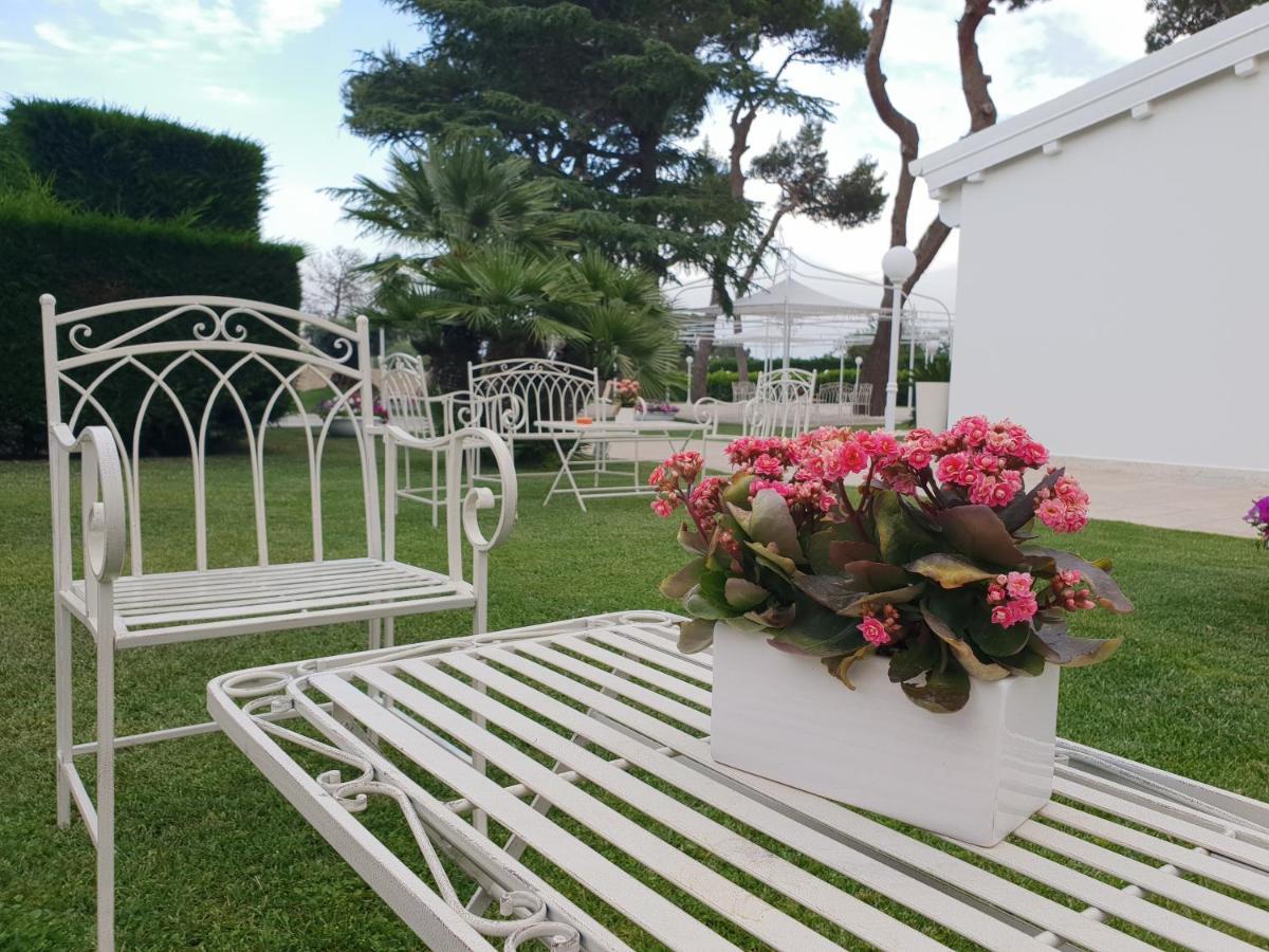Hotel Natia 4*